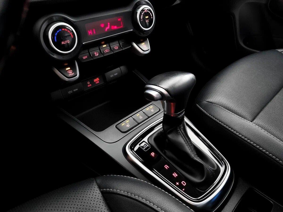 Kia Rio 2019, черный