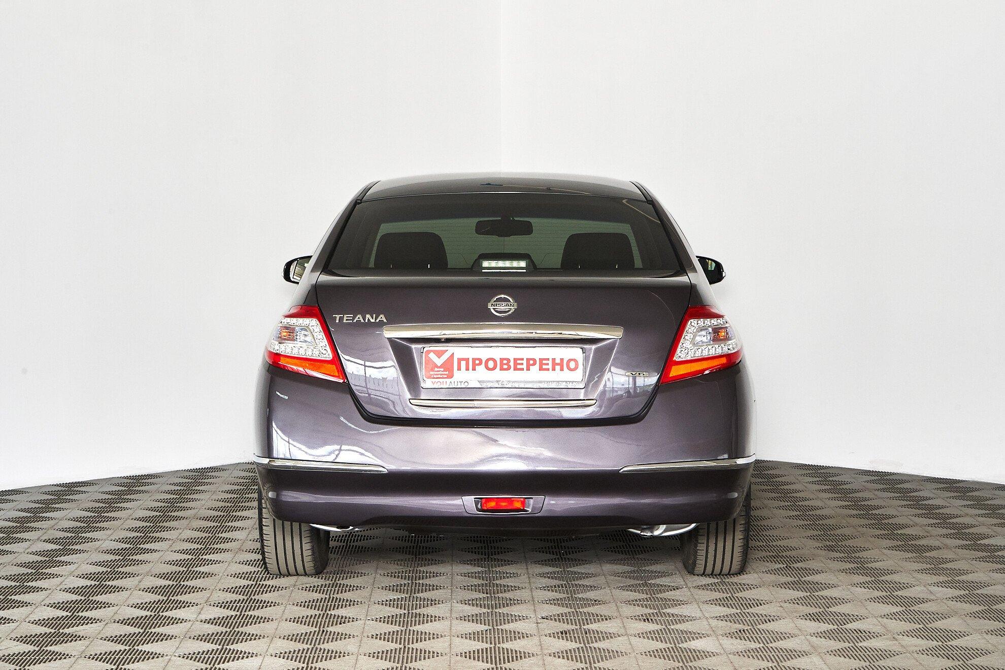 Nissan Teana 2011, серый