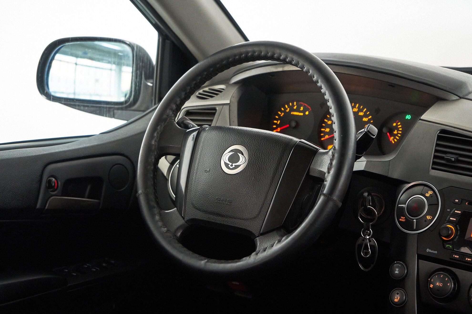 SsangYong Kyron 2013, черный
