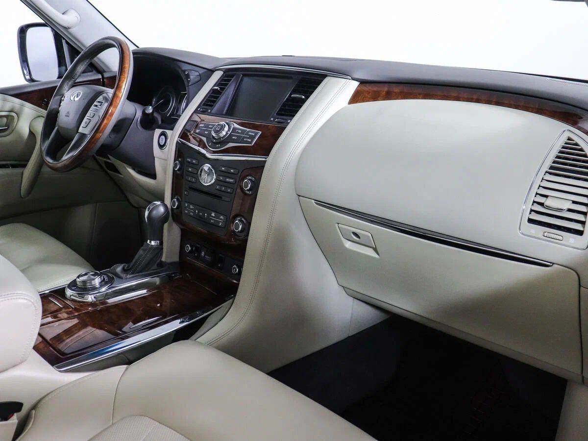 Infiniti QX80 2017, синий