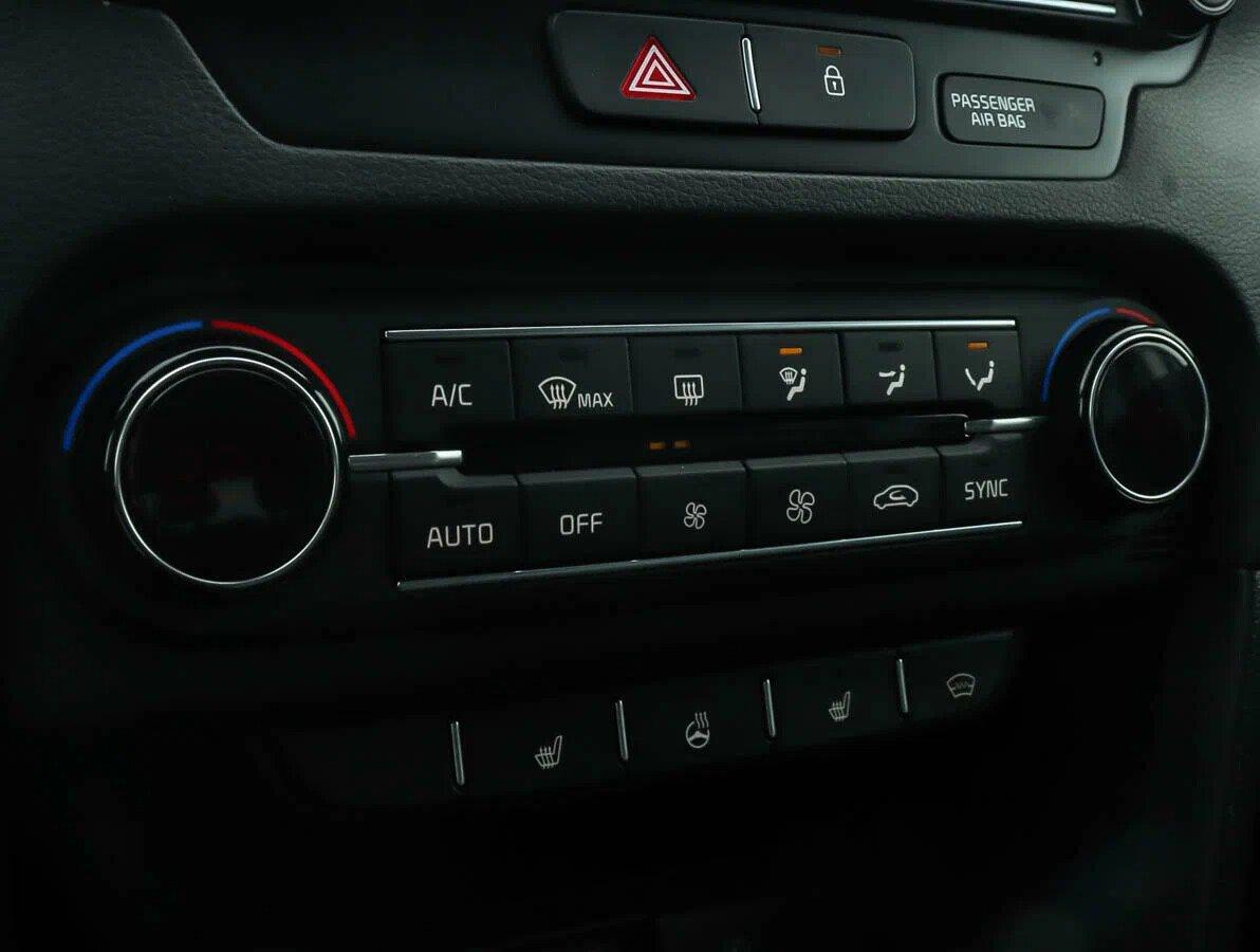 Kia Ceed 2019, синий