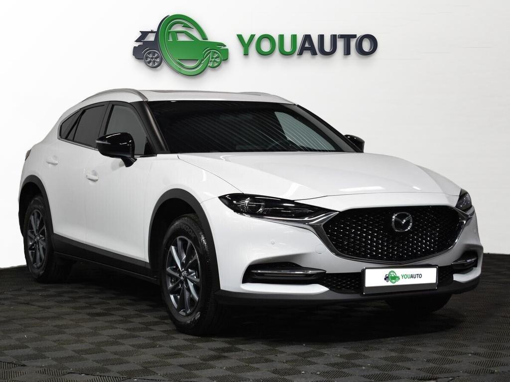Mazda CX-4 2022, белый