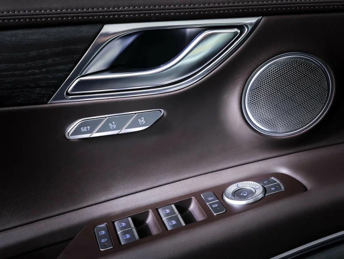 Genesis GV80 2020, белый