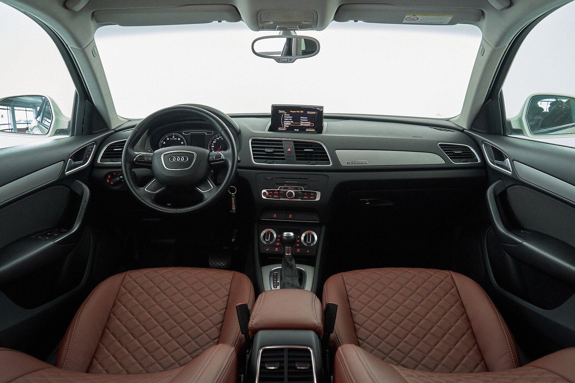 Audi Q3 2014, белый