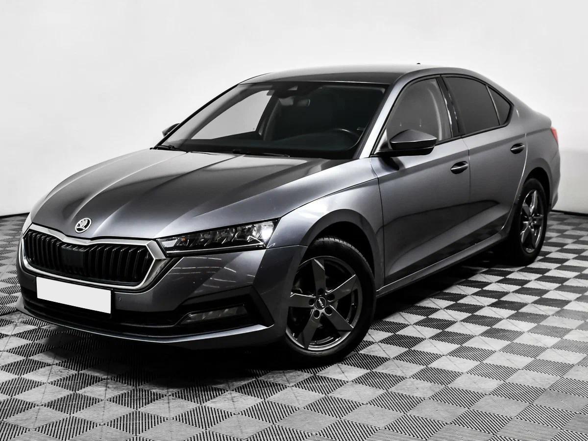 Skoda Octavia 2023, серый