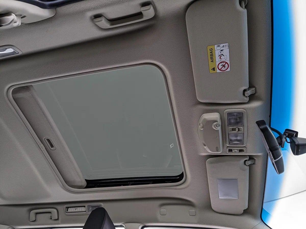 Mitsubishi Pajero 2018, белый