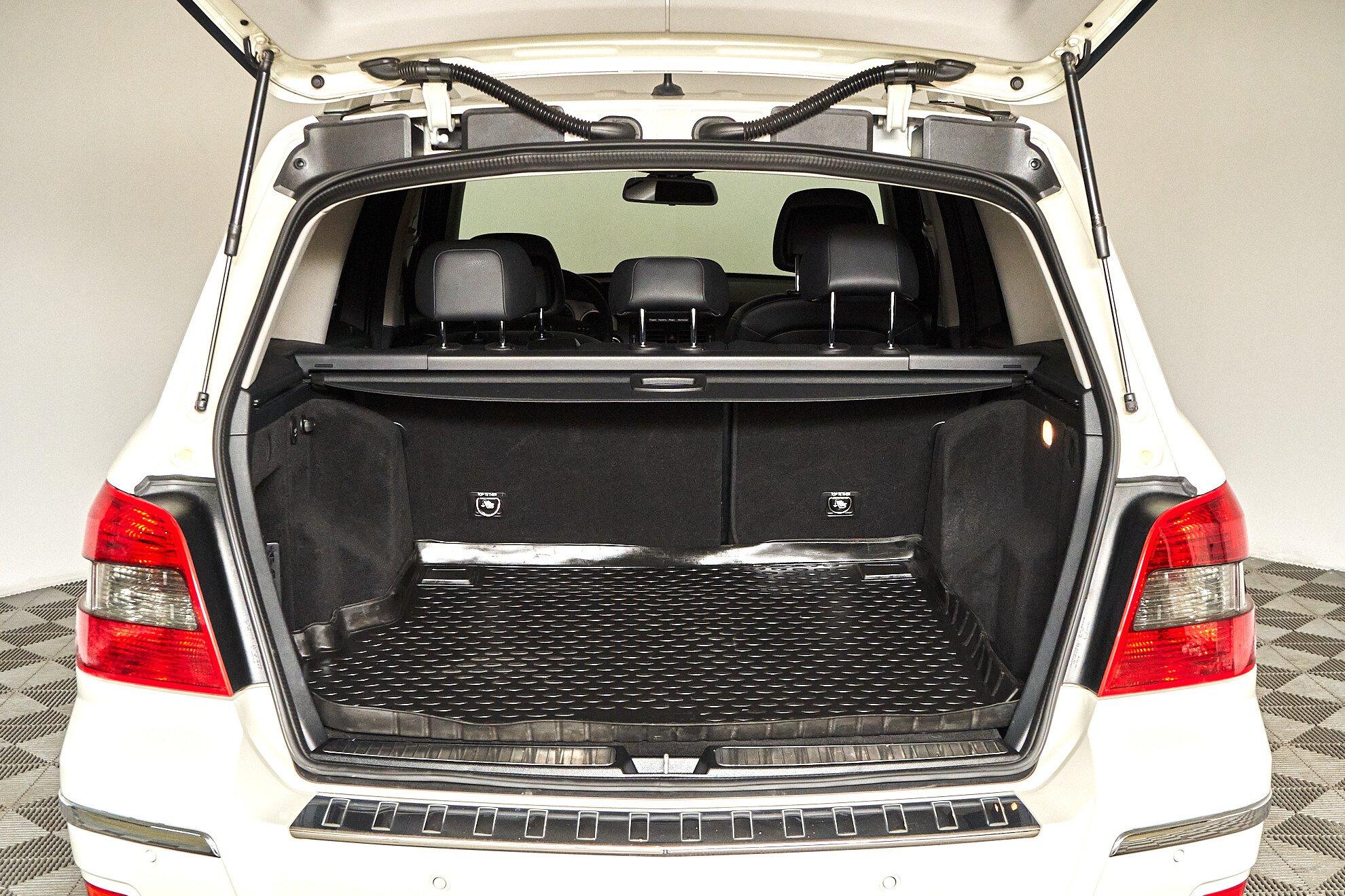 Mercedes-Benz GLK-Класс 2012, белый