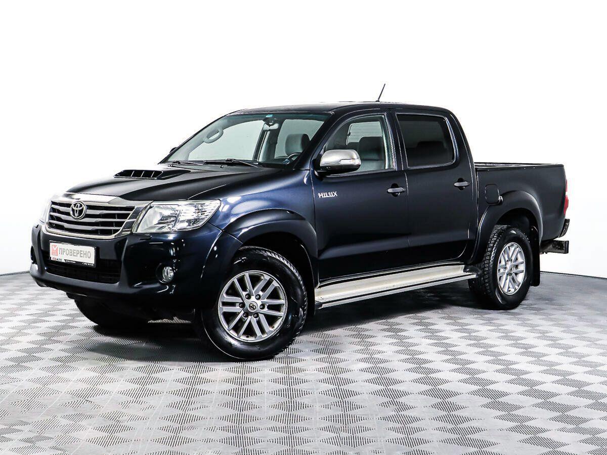 Toyota Hilux 2013, синий