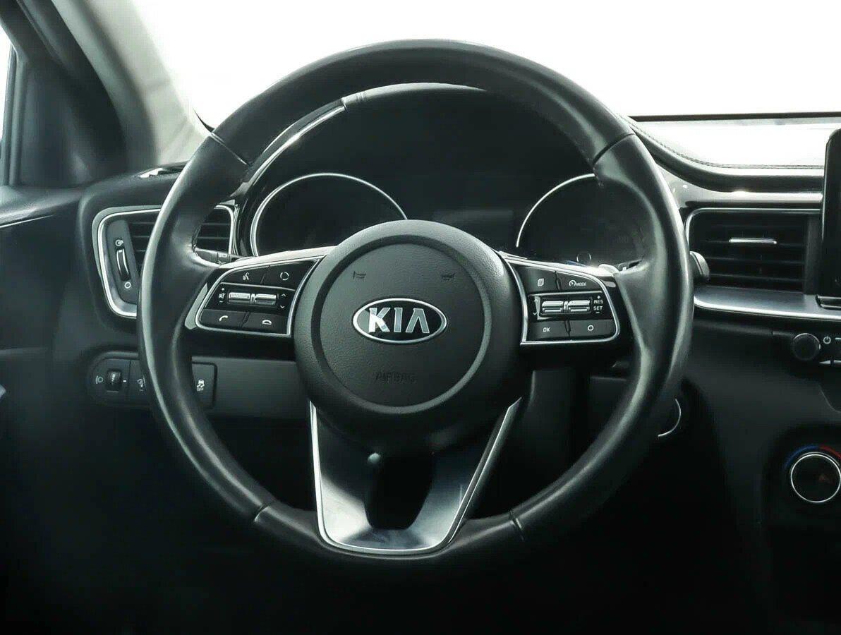Kia Ceed 2019, синий