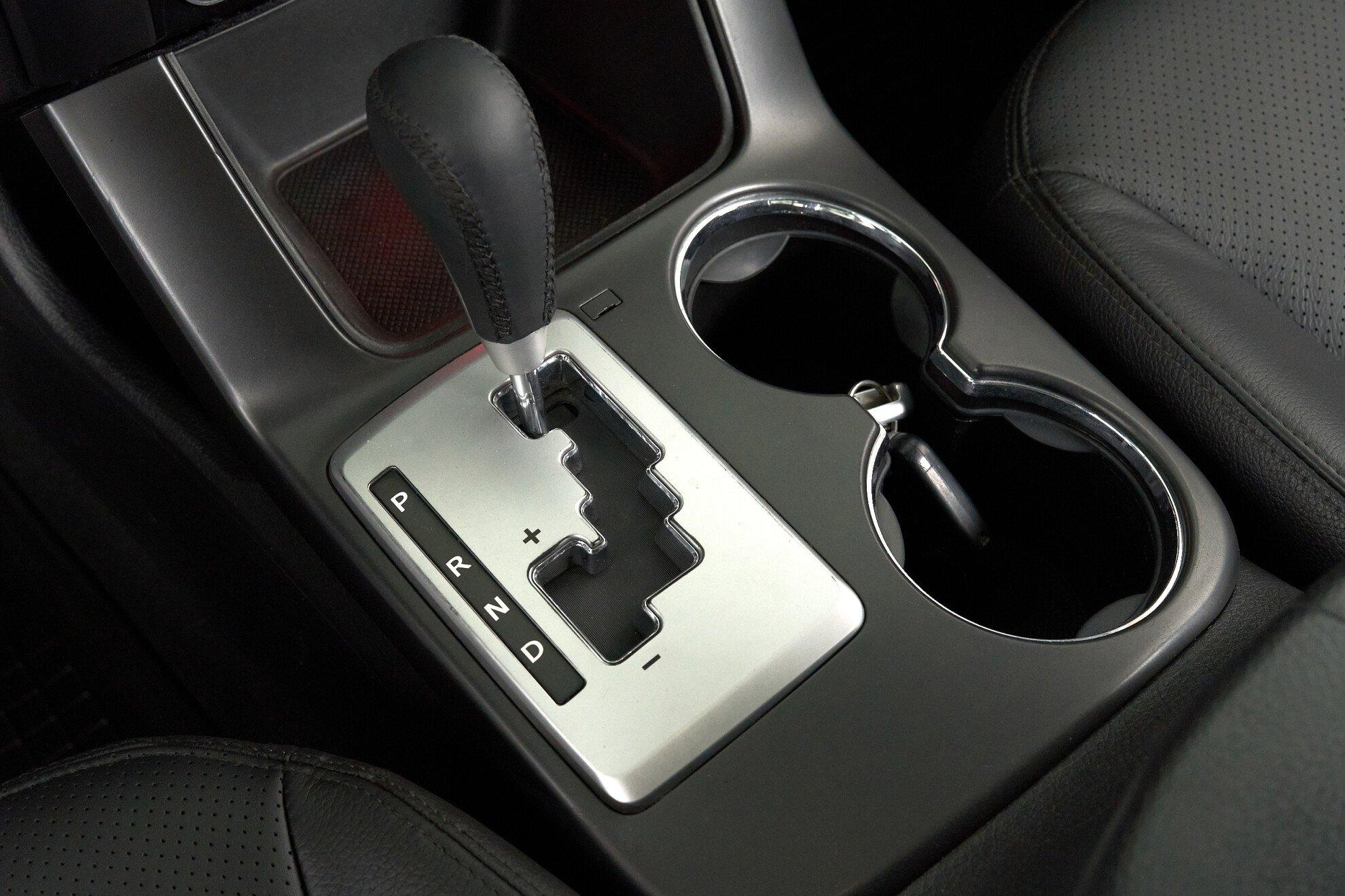 Kia Sorento 2011, белый