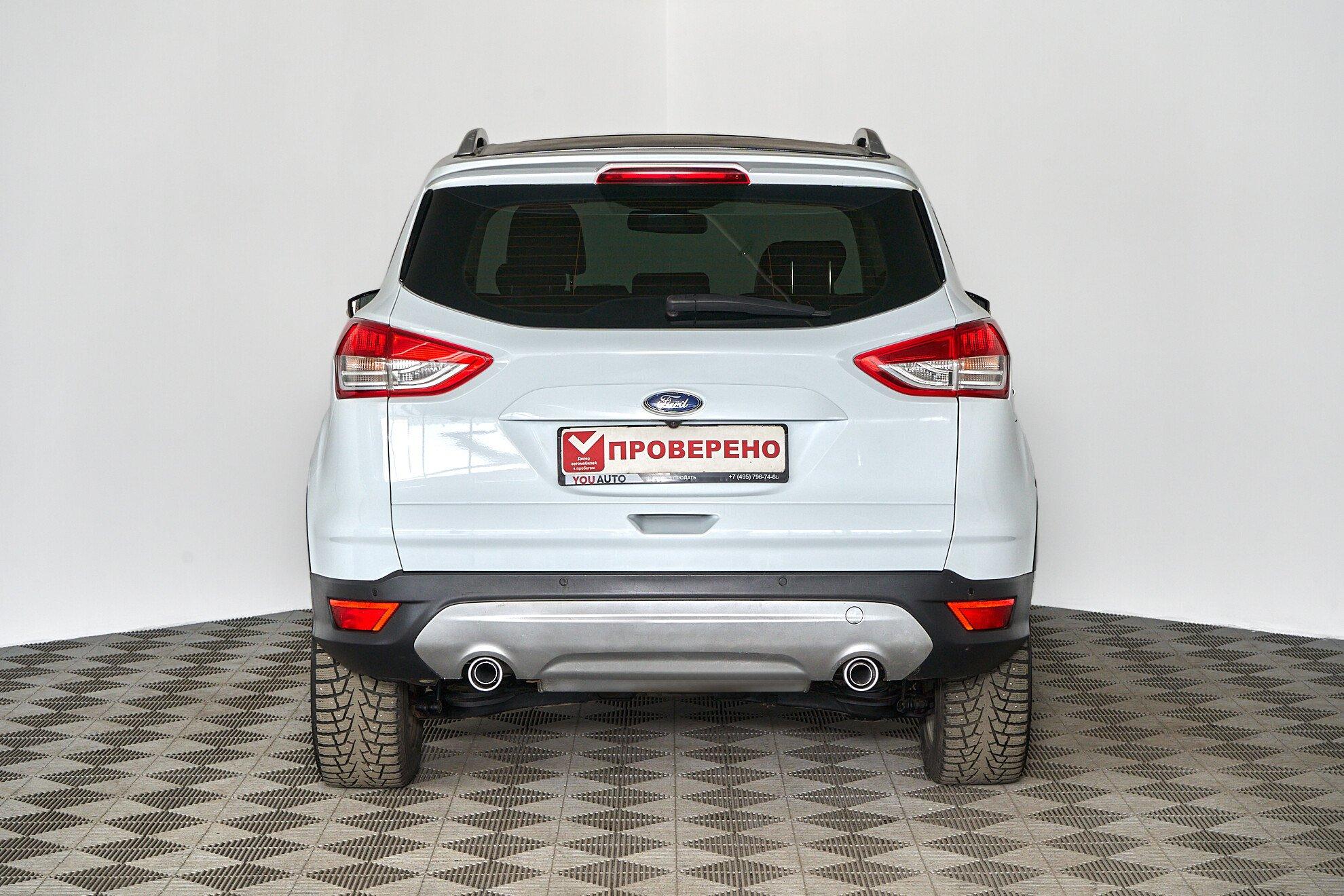Ford Kuga 2014, белый
