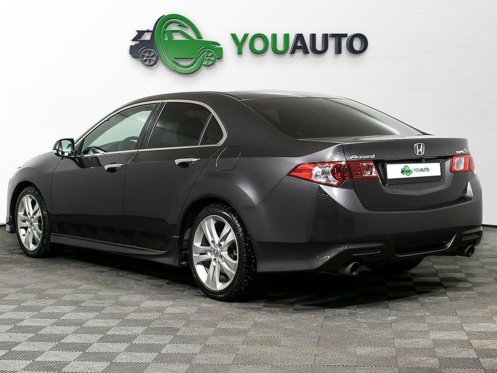 Honda Accord 2010, серый