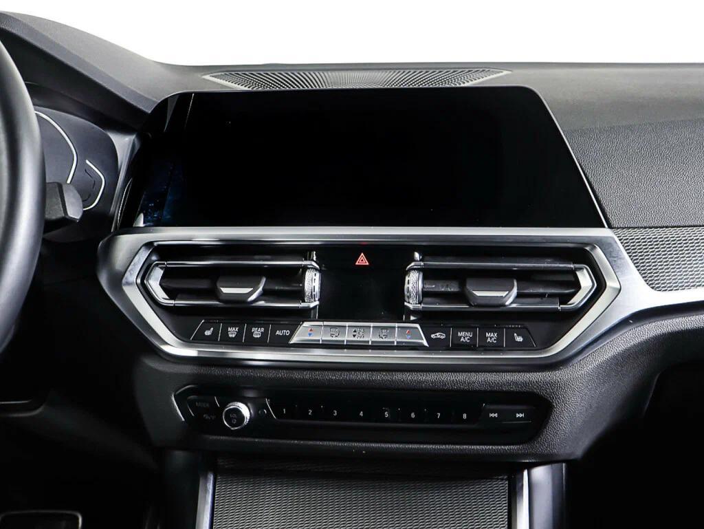 BMW 3 серии 2021, серый