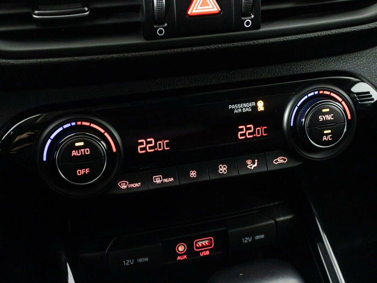 Kia Cerato 2019, черный