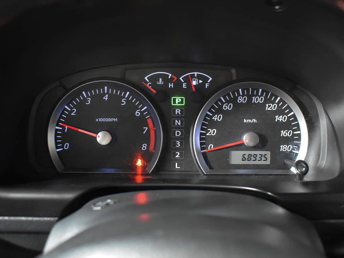 Suzuki Jimny 2013, красный