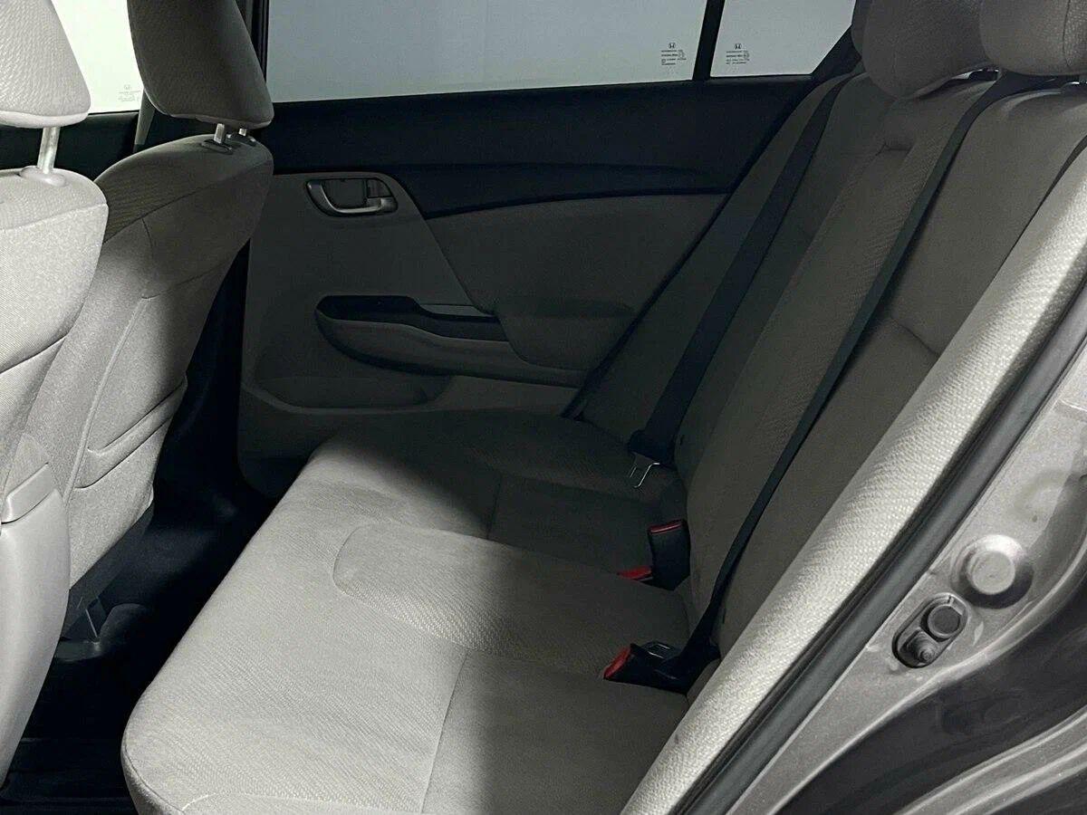 Honda Civic 2013, серый