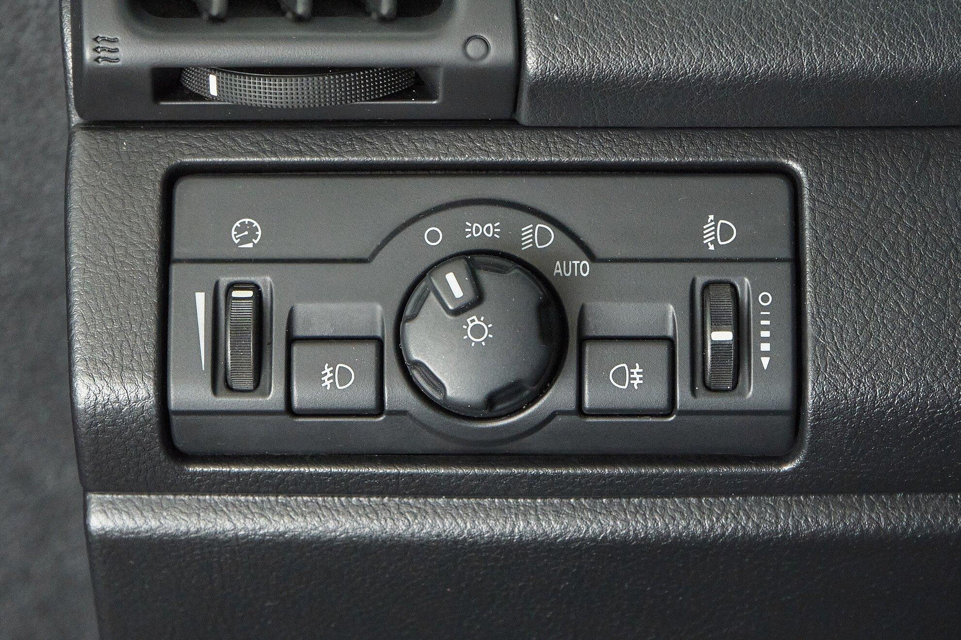 Land Rover Freelander 2009, черный