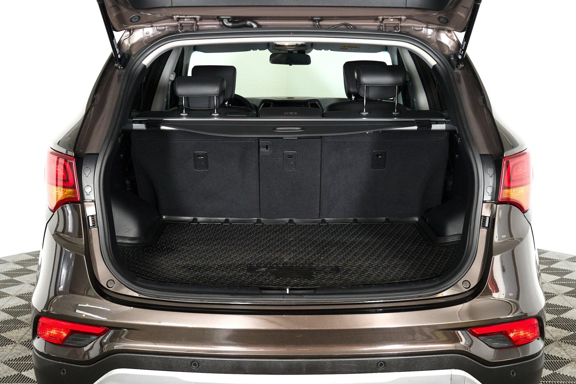 Hyundai Santa Fe 2015, коричневый