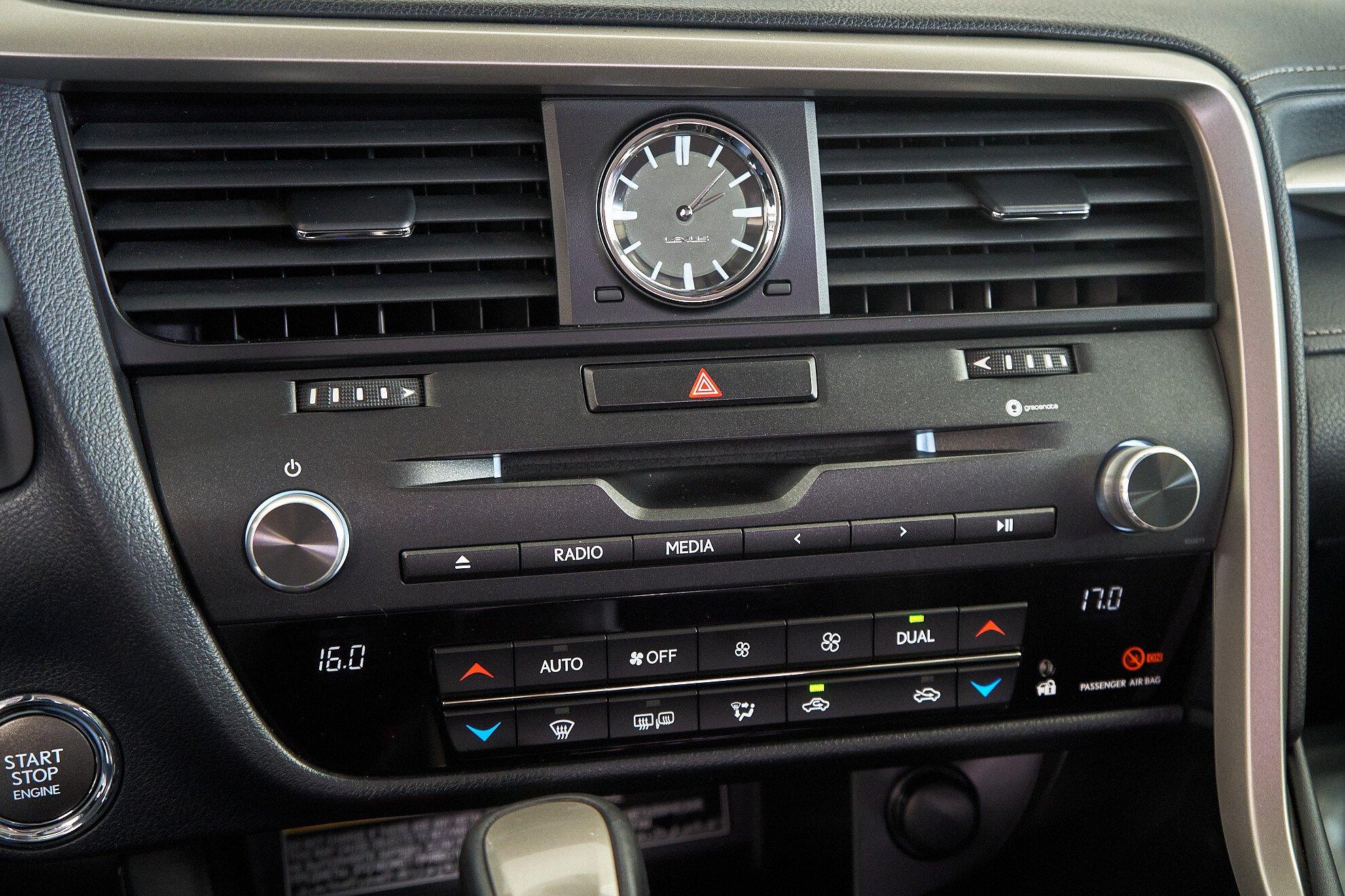 Lexus RX 2019, серый