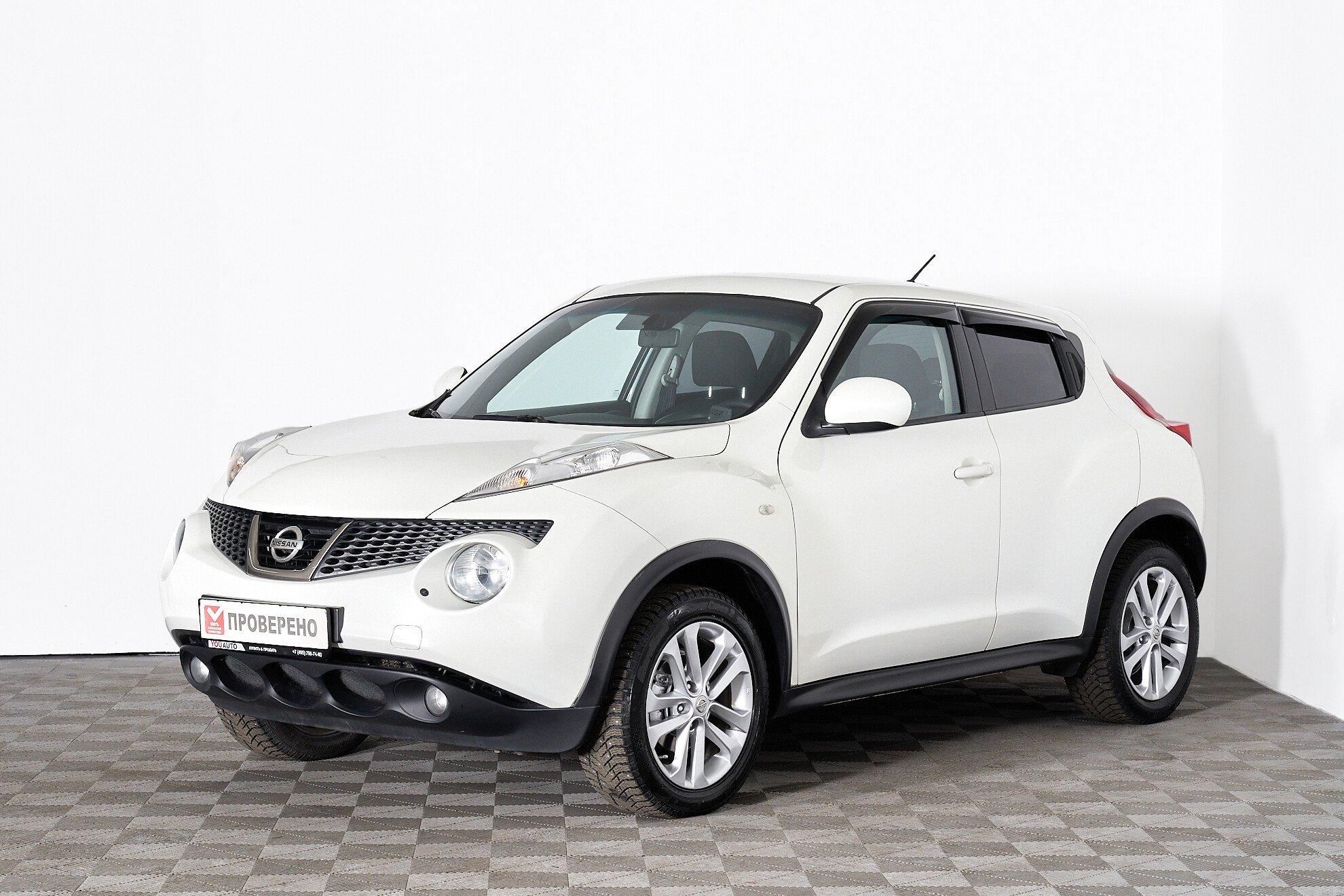 Nissan Juke 2013, белый