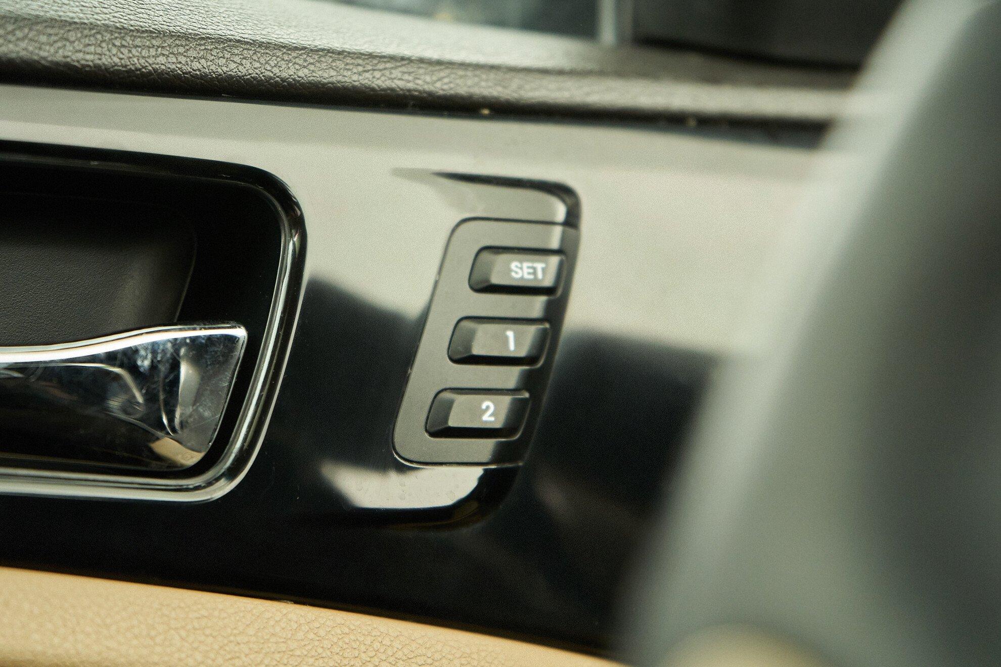 Hyundai Sonata 2011, черный