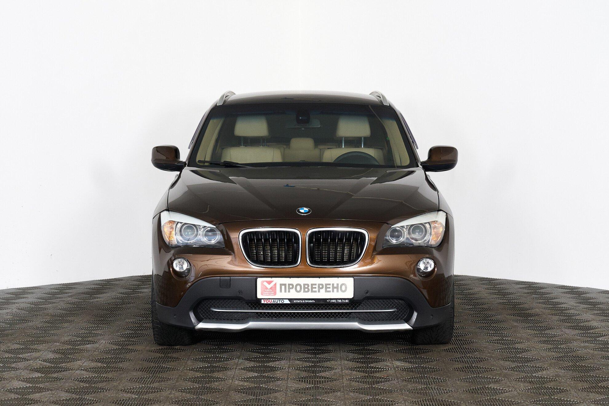 BMW X1 2012, коричневый