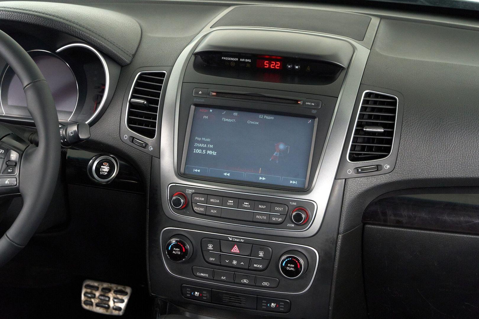 Kia Sorento 2017, серый