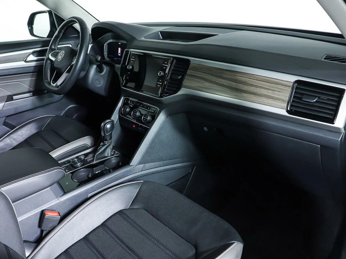 Volkswagen Teramont 2022, черный