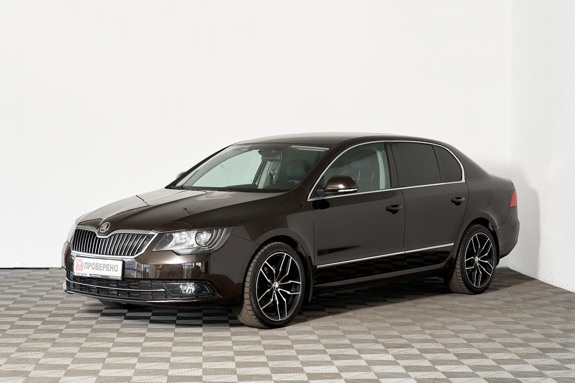 Skoda Superb 2014, коричневый