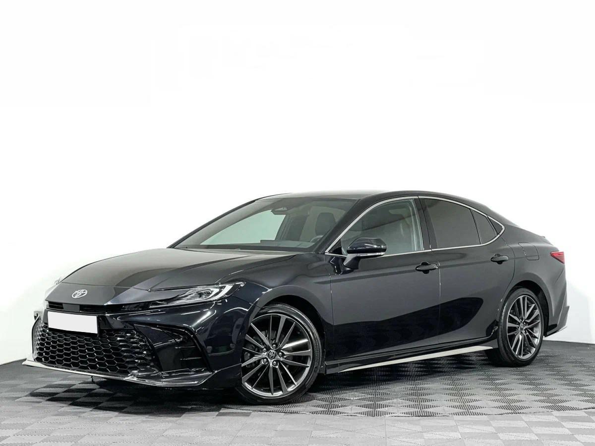 Toyota Camry 2024, черный