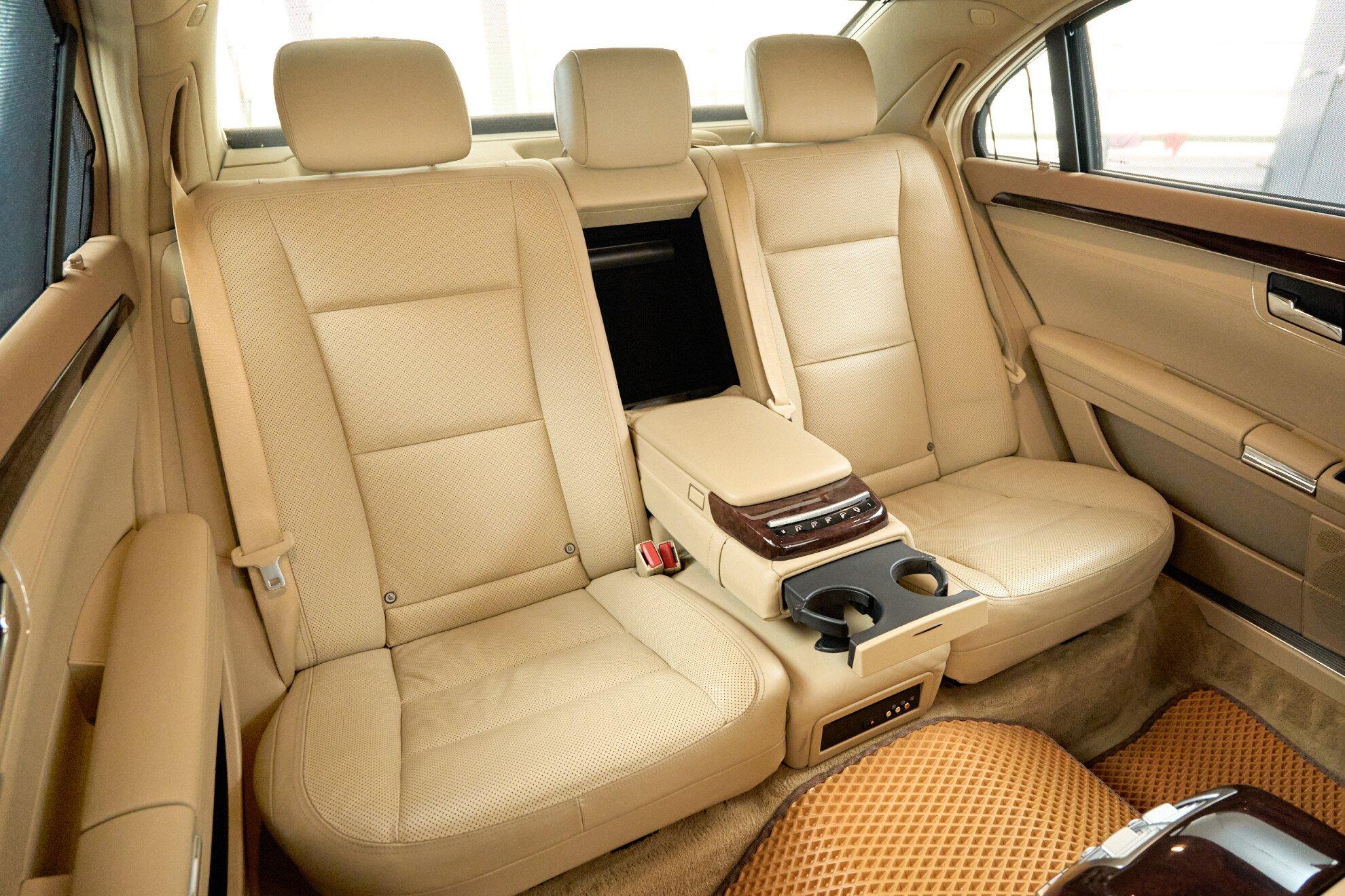 Mercedes-Benz S-Класс 2012, коричневый