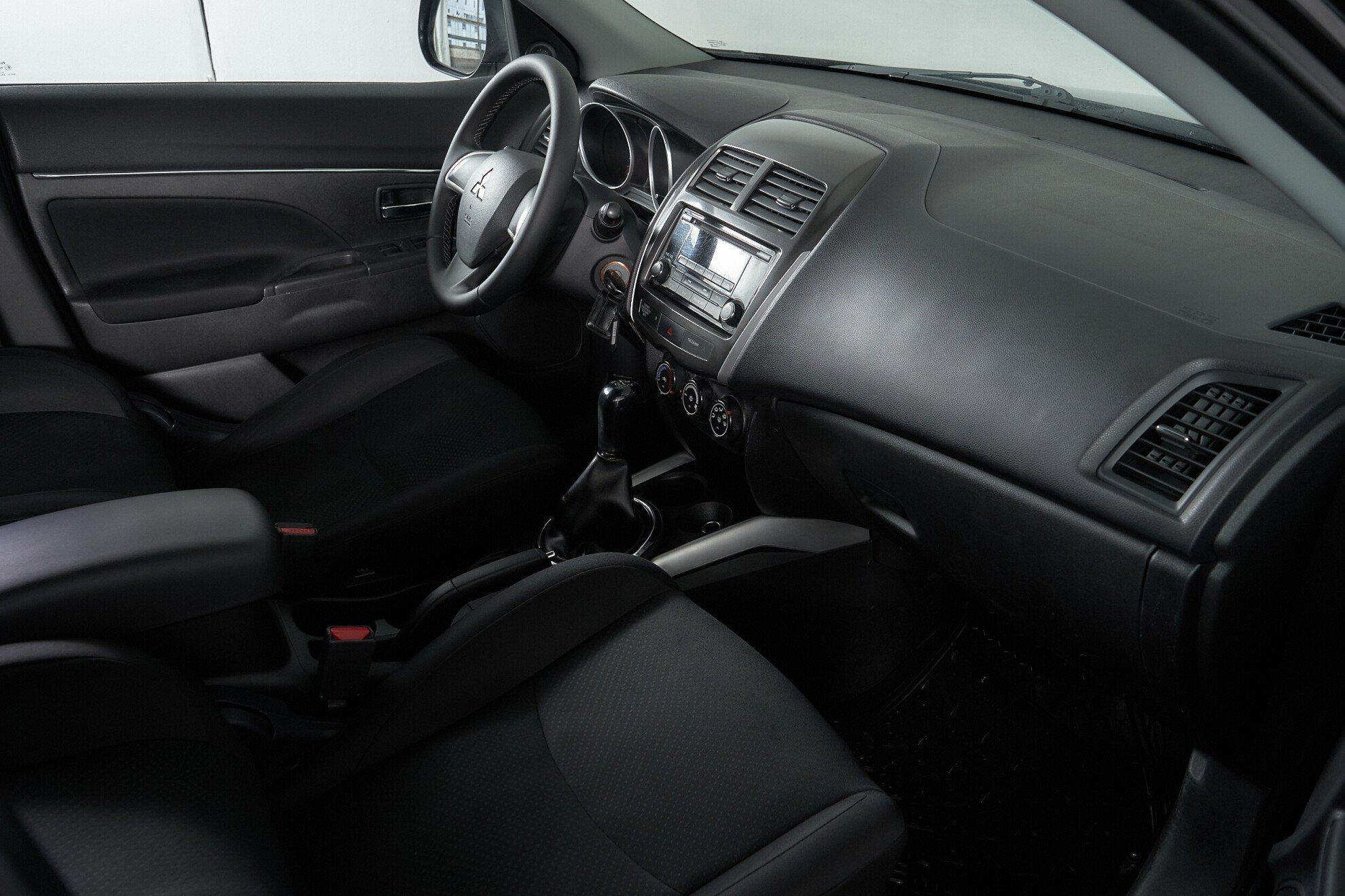 Mitsubishi ASX 2013, черный