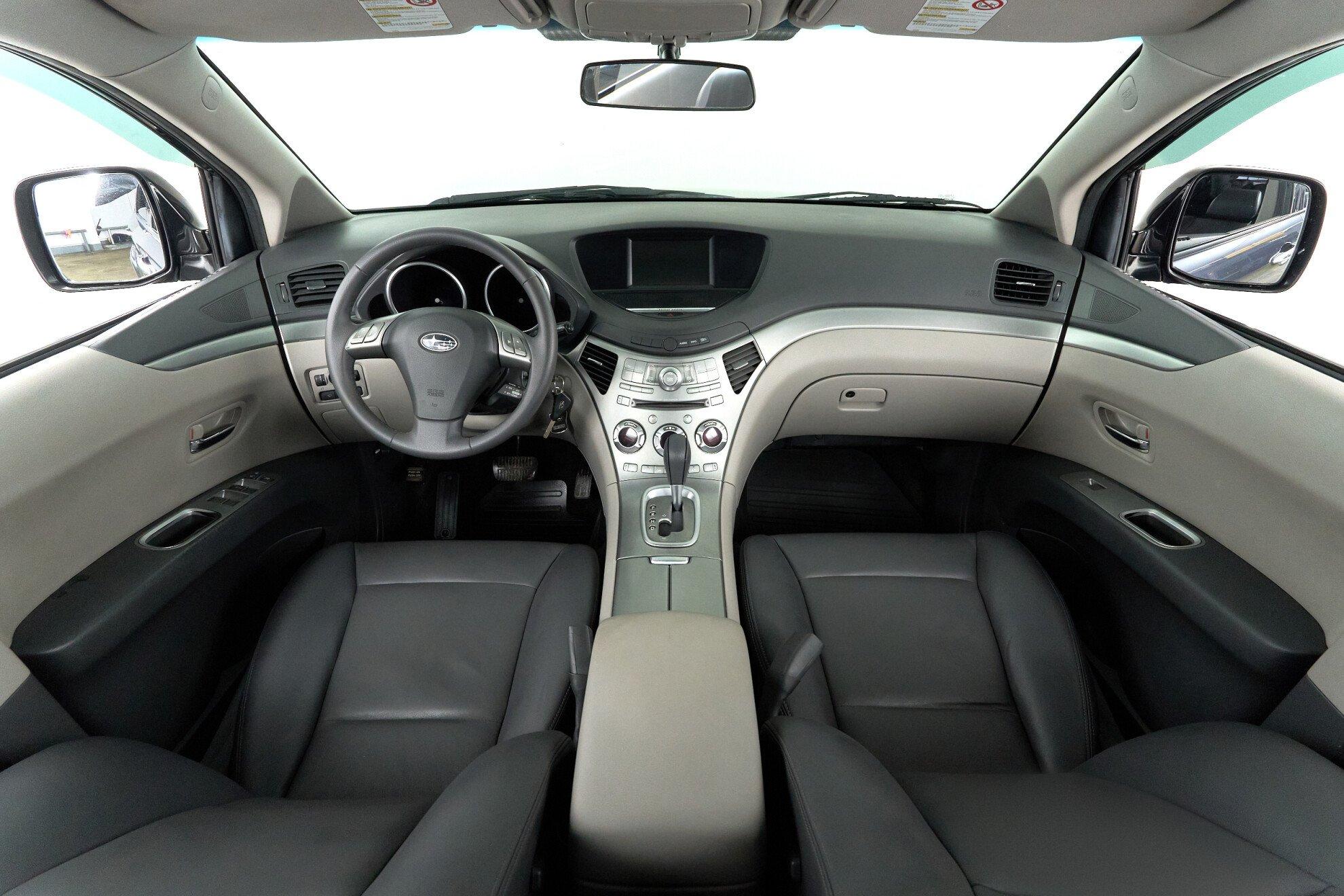 Subaru Tribeca 2011, серый
