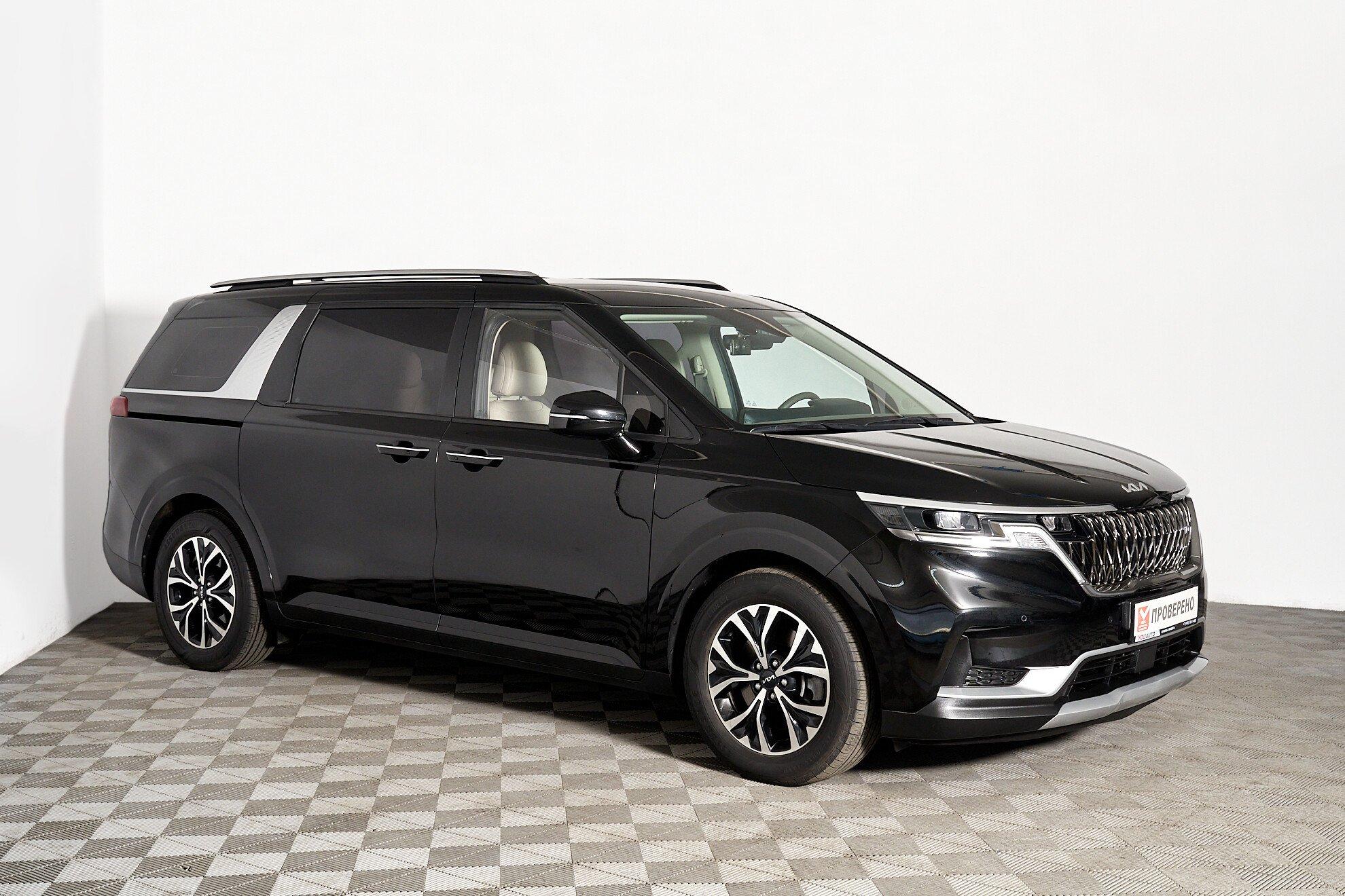 Kia Carnival 2022, черный