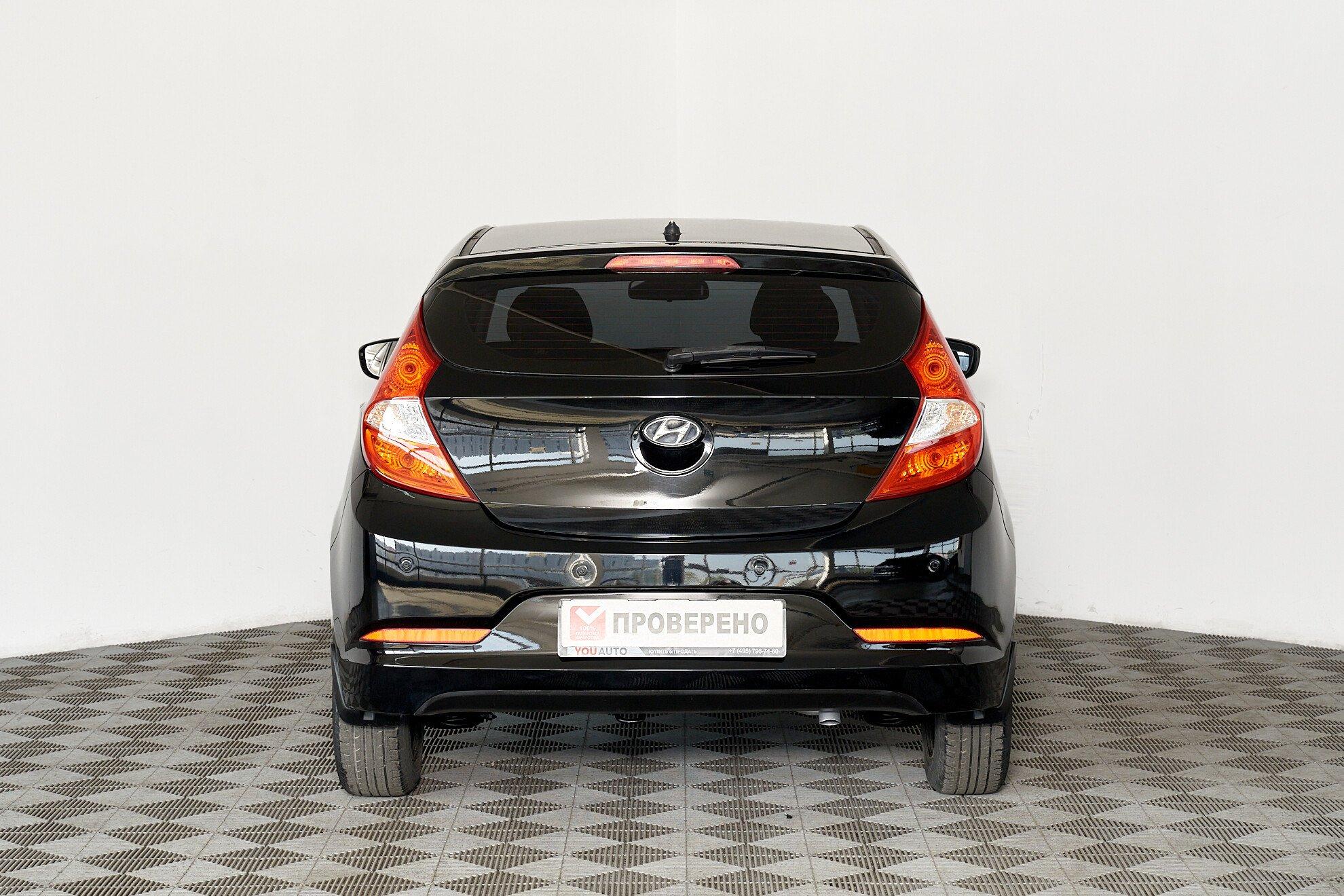 Hyundai Solaris 2016, черный