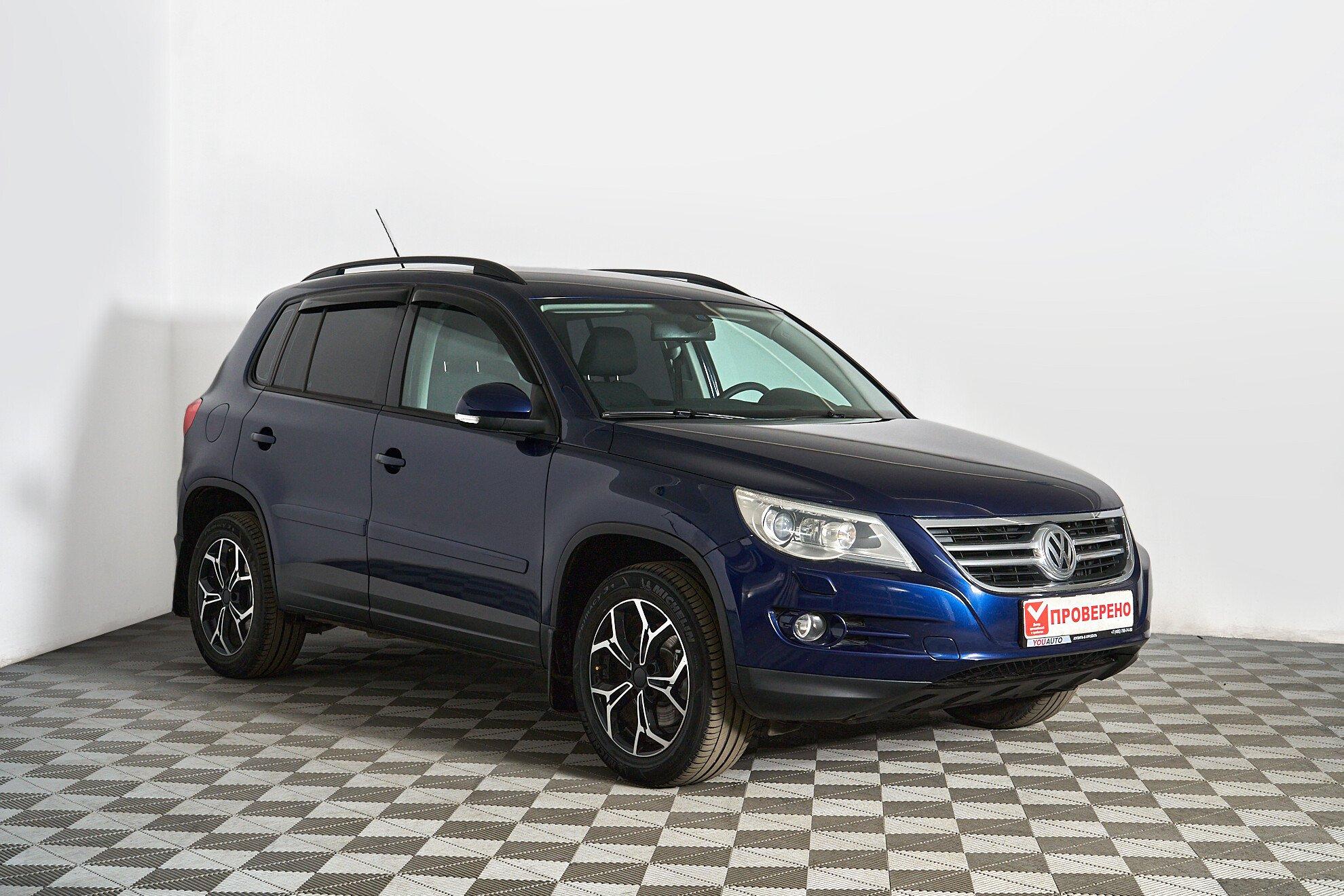 Volkswagen Tiguan 2011, синий