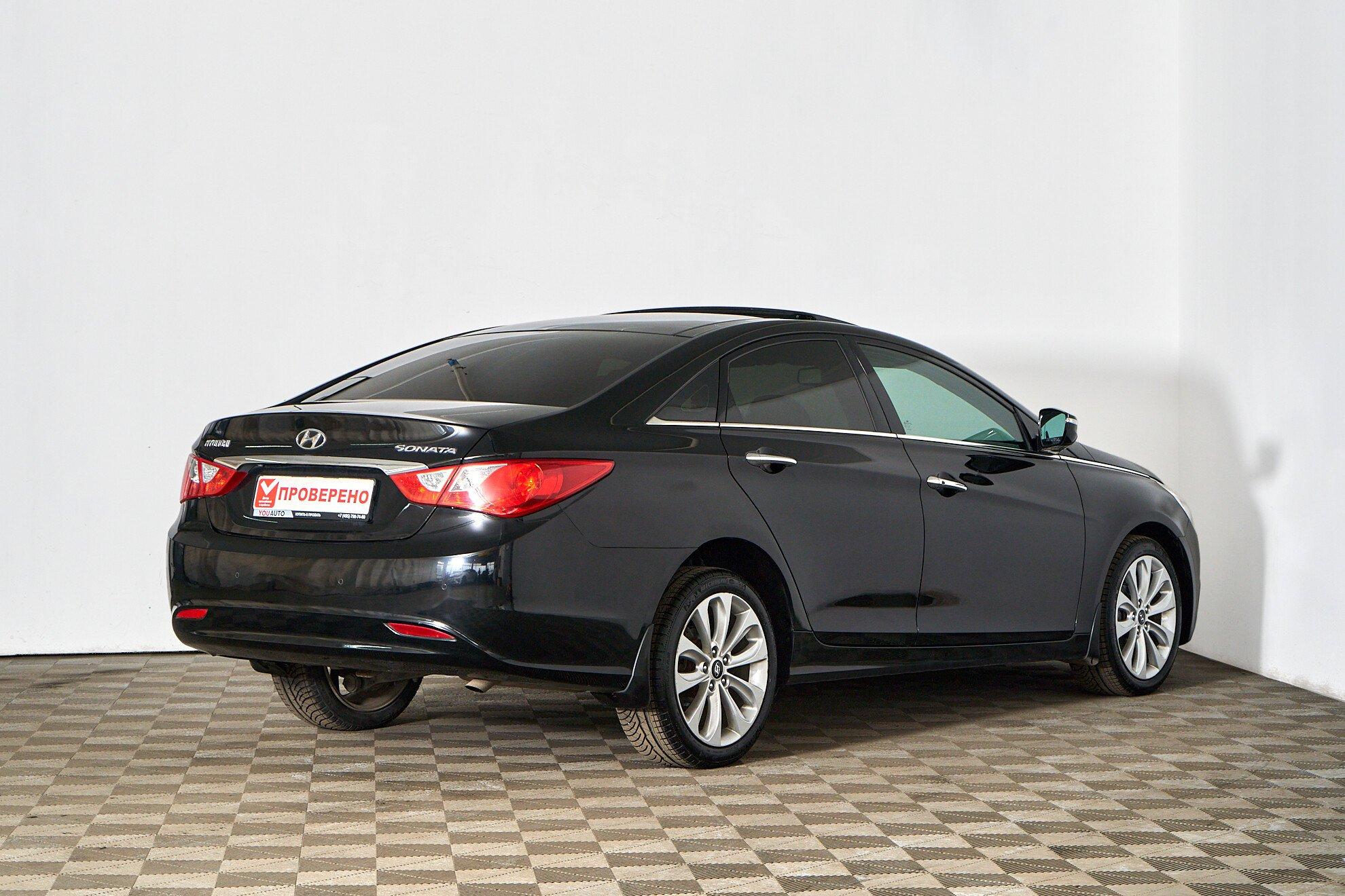 Hyundai Sonata 2011, черный
