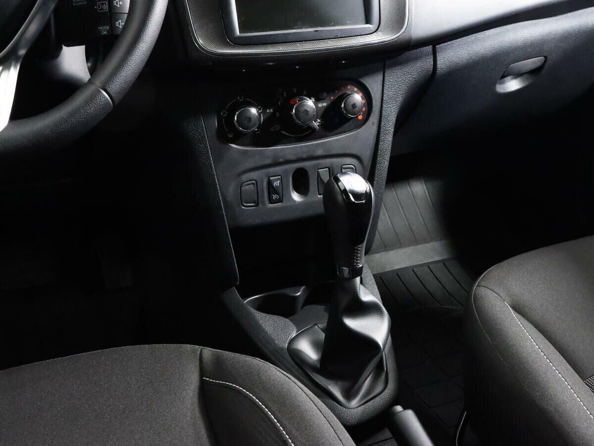 Renault Sandero 2021, синий