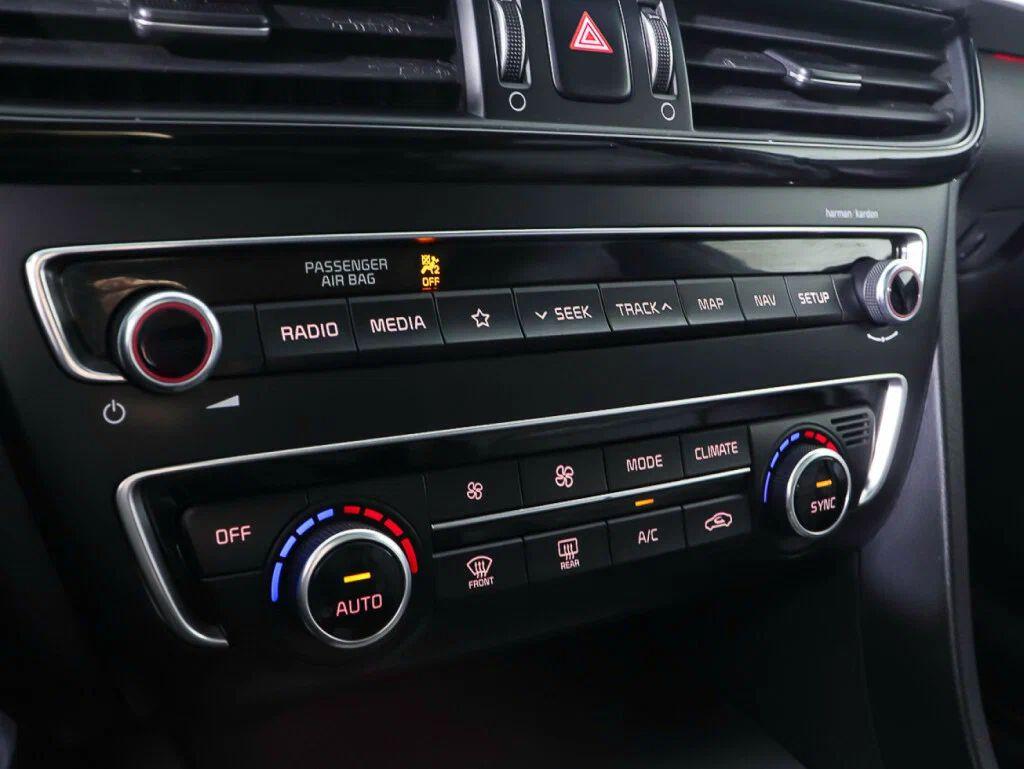 Kia Optima 2018, синий