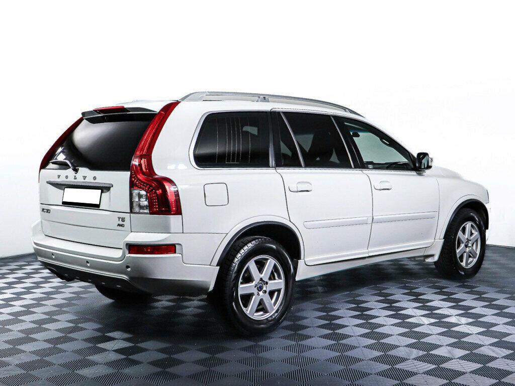 Volvo XC90 2013, белый