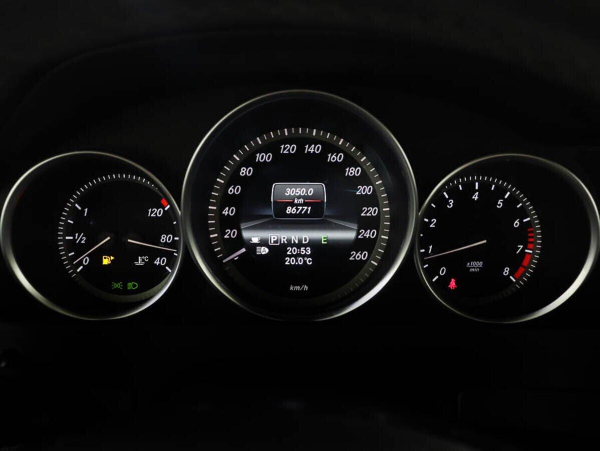 Mercedes-Benz C-Класс 2013, белый