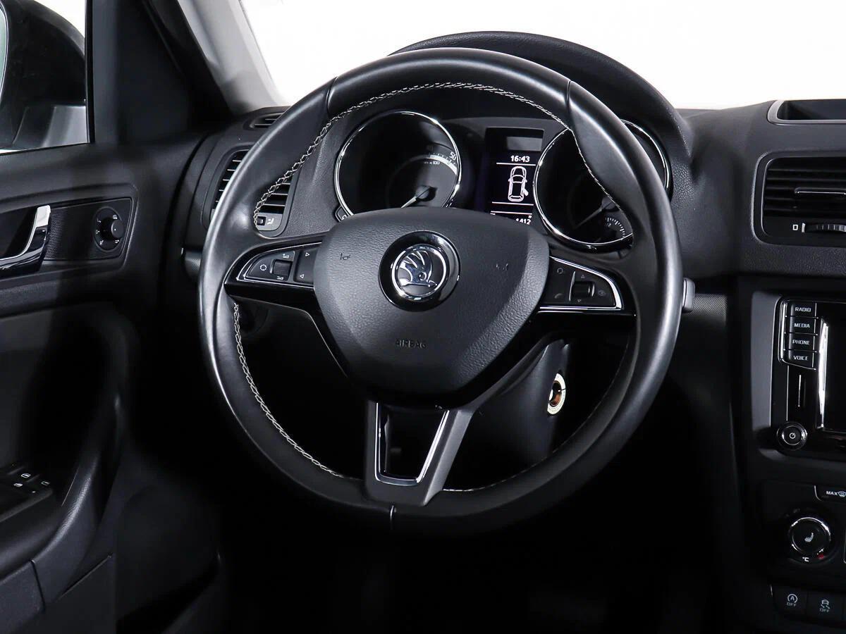 Skoda Yeti 2016, серебряный
