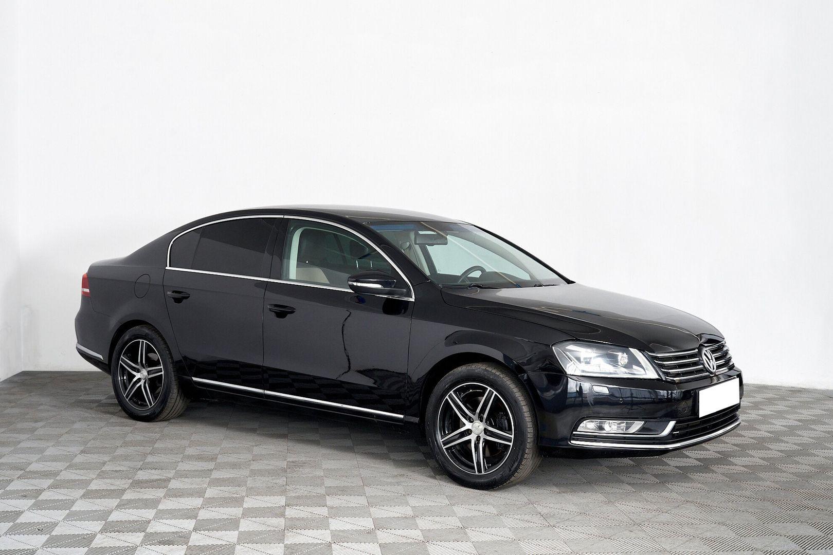 Volkswagen Passat 2013, черный