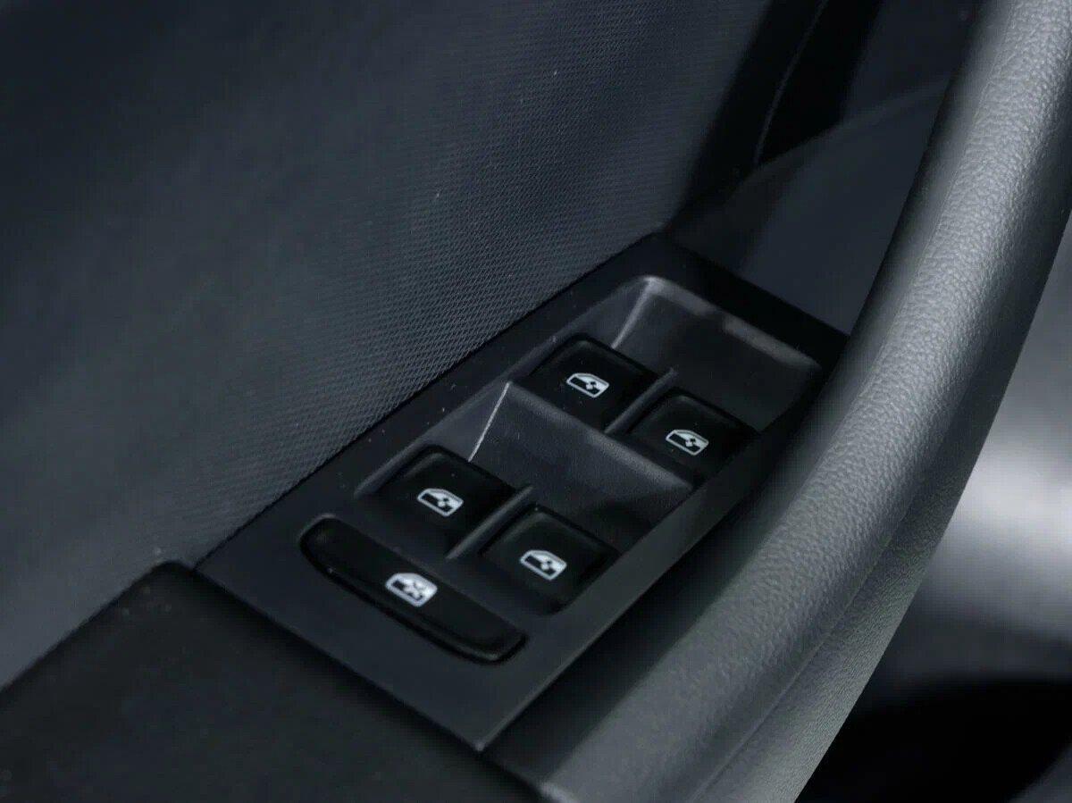 Skoda Rapid 2021, белый