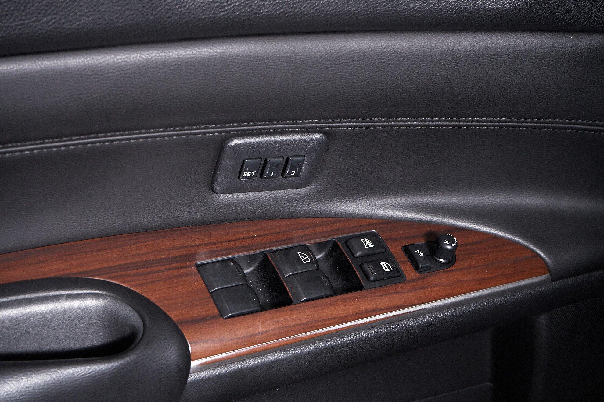 Nissan Teana 2011, черный