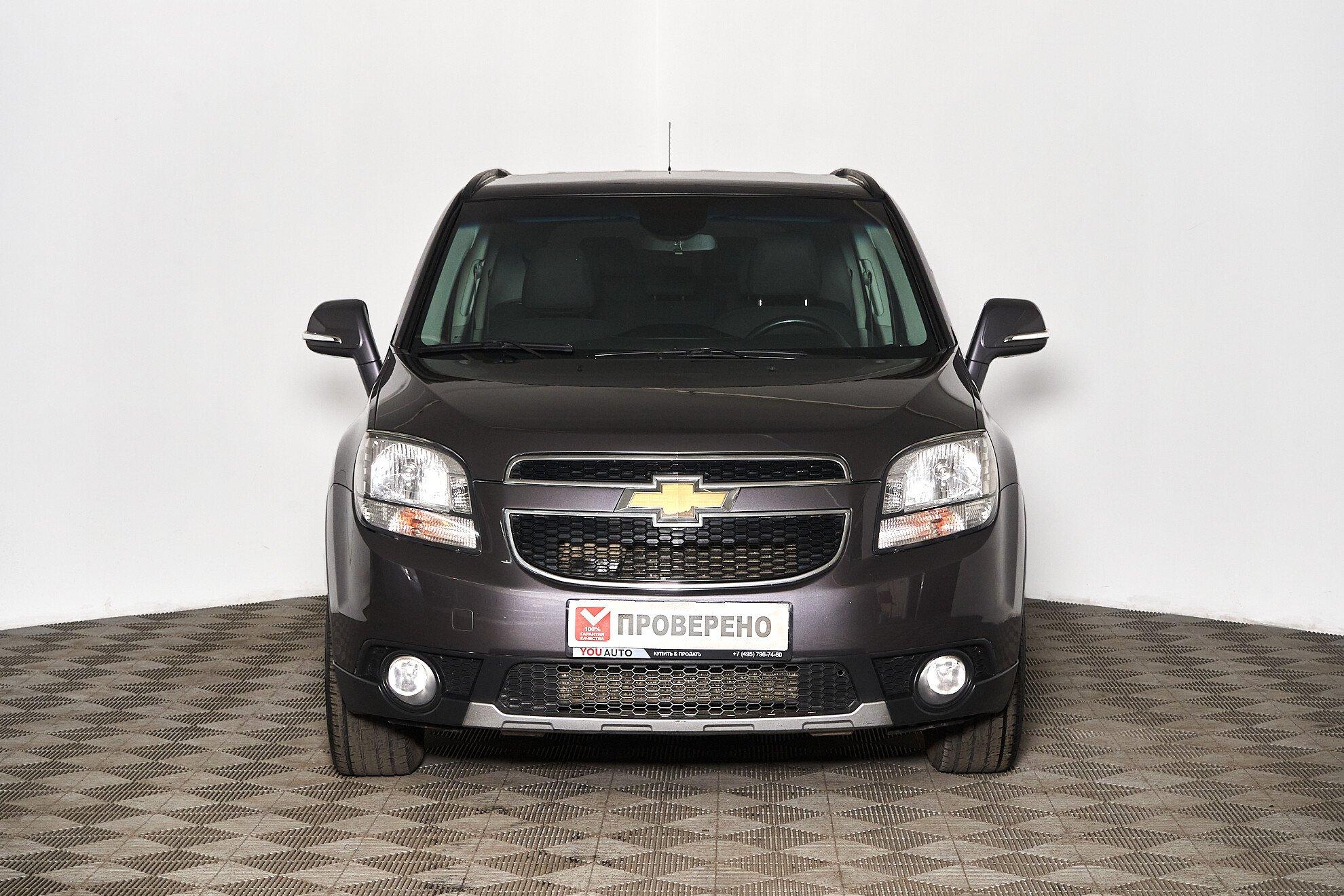 Chevrolet Orlando 2014, серый