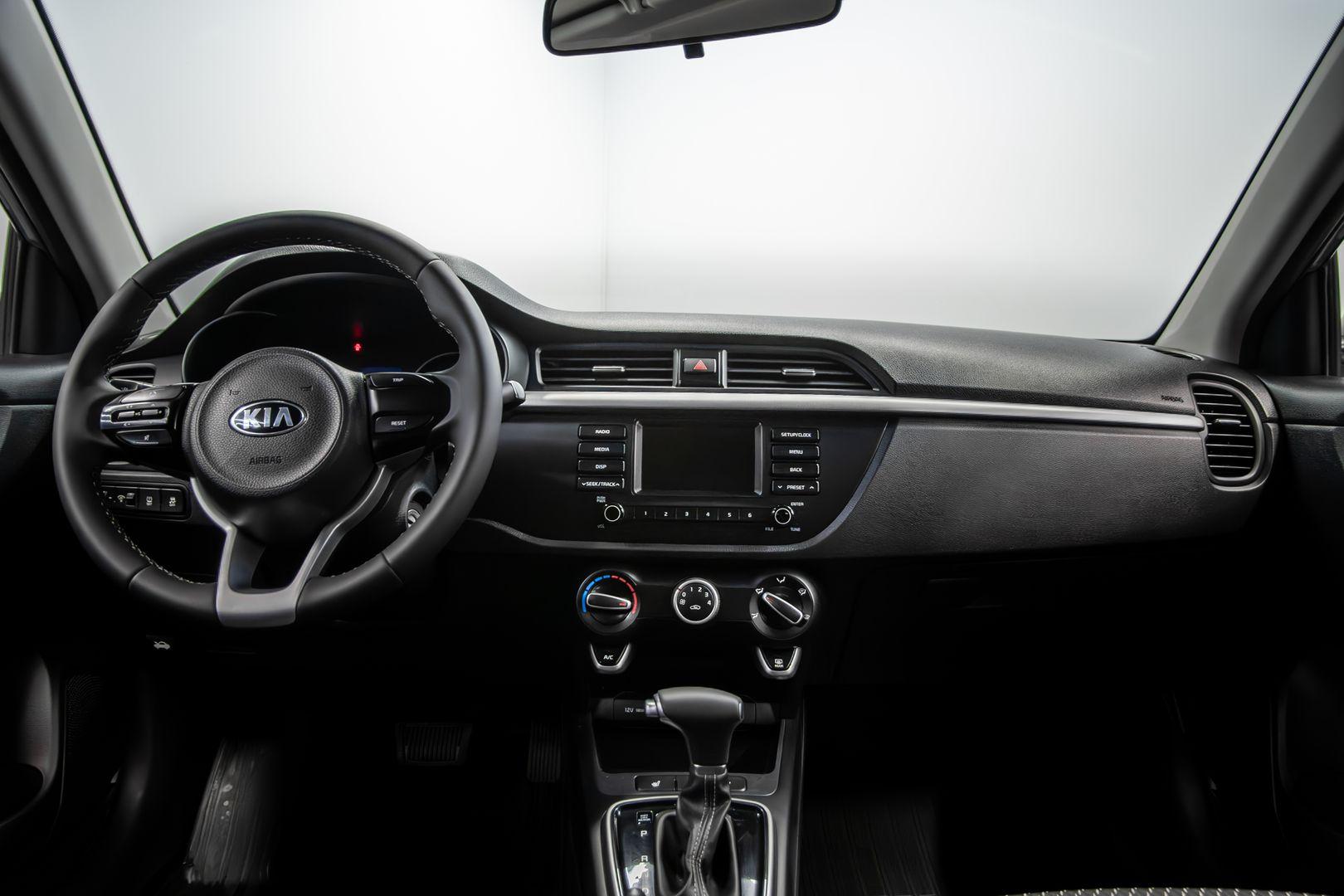 Kia Rio 2018, серый