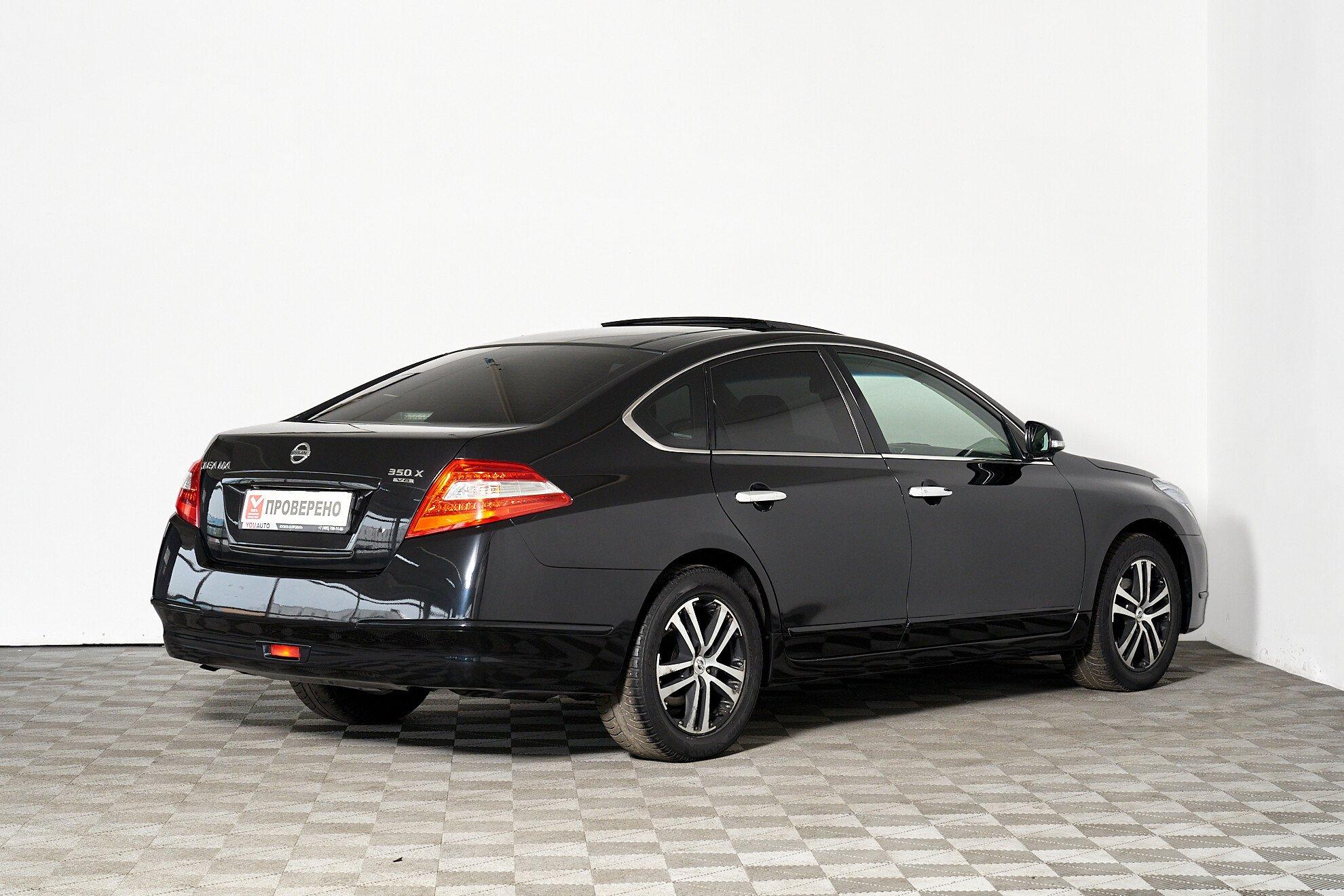 Nissan Teana 2010, черный