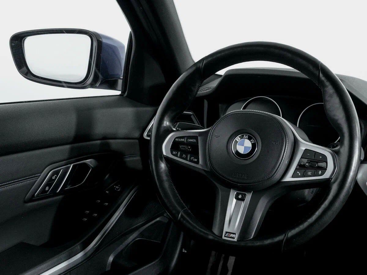 BMW 3 серии 2021, синий