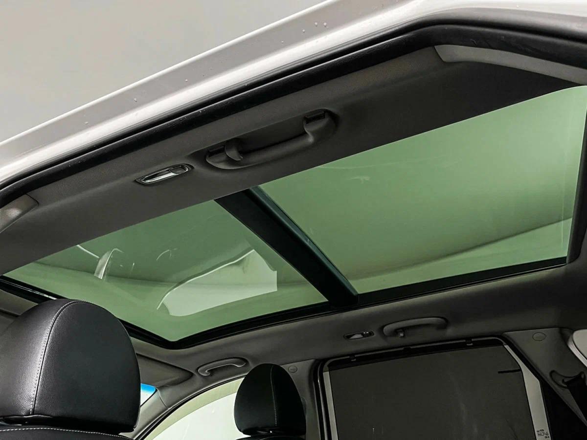 Kia Sorento 2018, белый